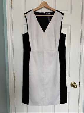 Lord and Taylor colour block sheath dress